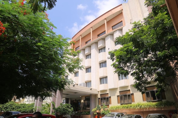 Hotel Surguru