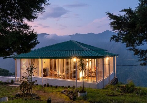 Entire Cottage Serene heritage retreat