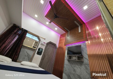 Shiv Ganga Home Stay