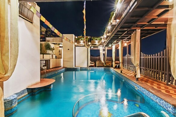 Hotel Royal Empire