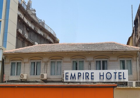 Empire Hotel
