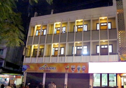 Solanki Guest House