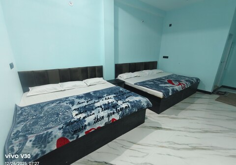 Shiv palace guest House