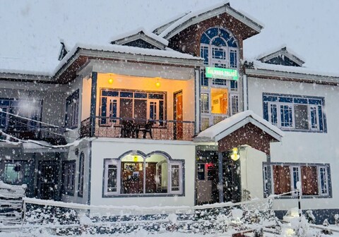 The Gulmarg Palace