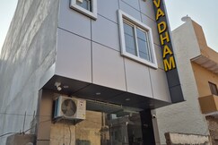 OnlyStay Shiva Dham-Shri Banke Bihari Temple, Vrindavan, Vrindavan OnlyStay Shiva Dham-Shri Banke Bihari Temple, Vrindavan, Vrindavan