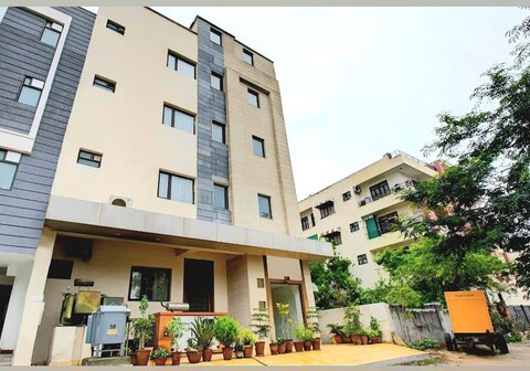 Hotel The Orion Express