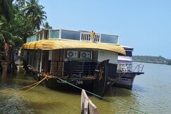 HAPPY DAYS, Calicut (Kozhikode) HAPPY DAYS, Calicut (Kozhikode)