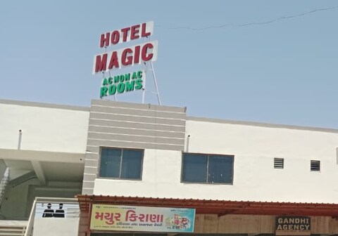 Hotel Magic