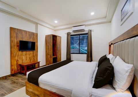 Hotel O OZONE Residency