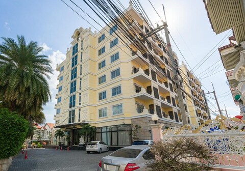 فندق فور سيزونز بليس (SHA Extra Plus)