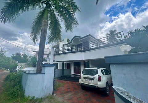 Krishnakripa Homestay by Halcyon Traveltech