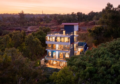 Skygram Golden Bloom