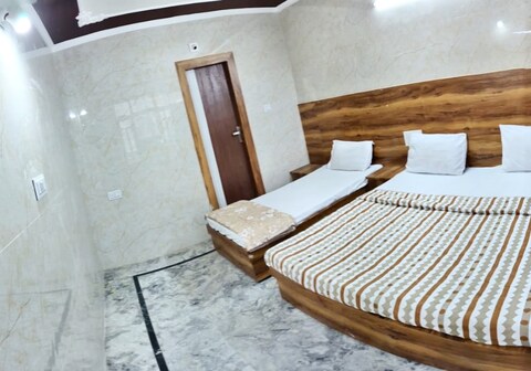 RV Grand Guest House