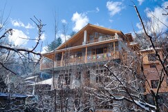 Zankhrpas A Himalayan Home  Manali, Kullu Zankhrpas A Himalayan Home  Manali, Kullu