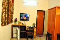 HOTEL ROYAL HOLIDAYS, Delhi HOTEL ROYAL HOLIDAYS, Delhi