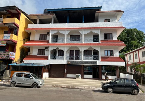 Hotel Rajadeepam