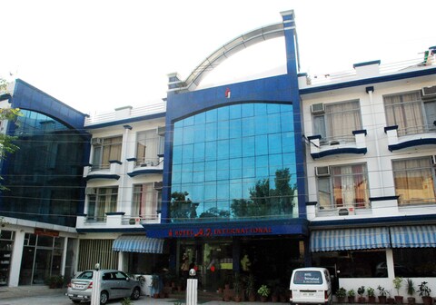 Hotel AJ International