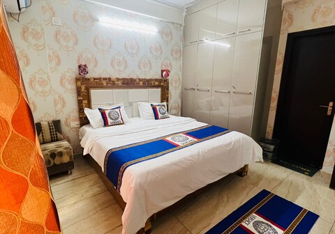 Stylish and Modern Apartment in the Heart of City