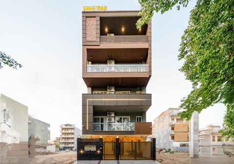Lime Tree 1BHK Service Apartment Near Artemis/Fortis