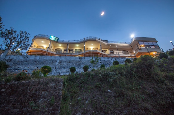 Hotel Hill Top Forest Palace