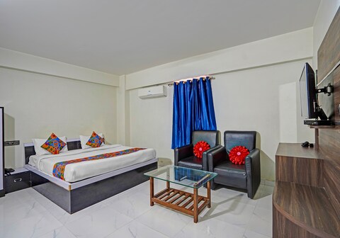 FabHotel Aman