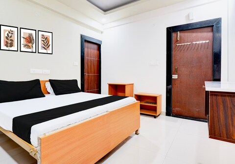 Hotel O Sri Vishnu Prime Opposite The Studio Salon, Kundalhalli Gate