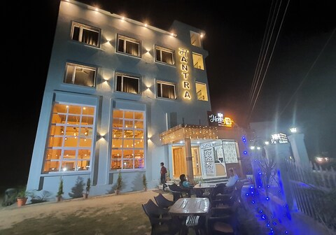 Hotel Mantra - Near Airport (8 mins drive away)