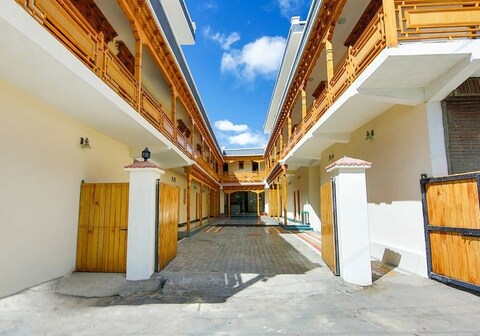 Hotel Dimbir Regency