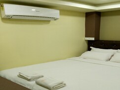 Empire Guest House Kolkata, Sudder Street, Kolkata Empire Guest House Kolkata, Sudder Street, Kolkata