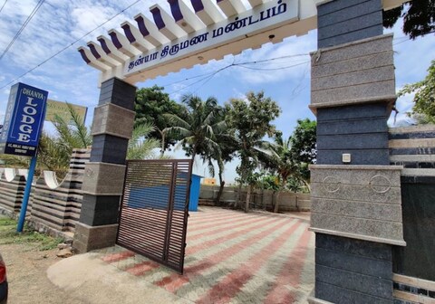 Dhanya Lodge