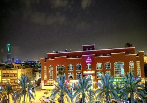 Business Inn Tahlia Hotel