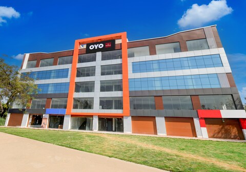 Super Hotel O P3 Thumkunta