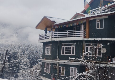 Himalayan Hill s Manali 2