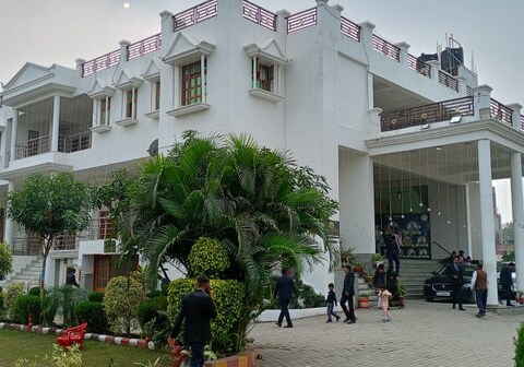 Smriti Bhawan Resort & Lawn