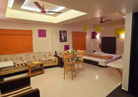 Hotel Harmony, Junagadh