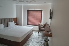 Hotel Rama Sentral Inn, Ayodhya Hotel Rama Sentral Inn, Ayodhya