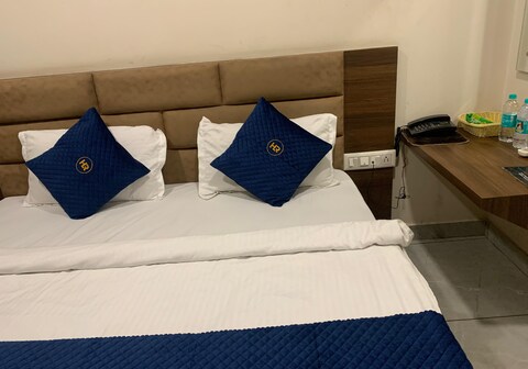 Hotel Ludhiana Residency,