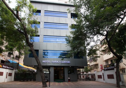 Hotel Suraj Classic