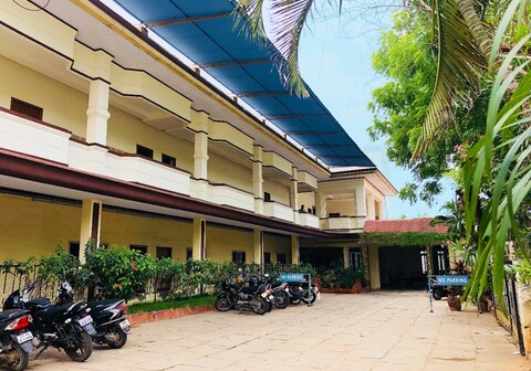 Hotel Shivalaya