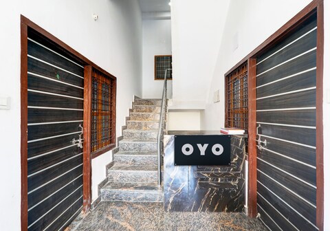 SPOT ON THE RUSTIC INN GUEST HOUSE