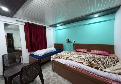 Him Kim Home Stay - Mana Village