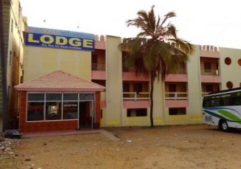 Sabari Lodge bhavani