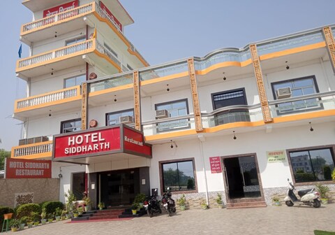 Hotel Siddharth By WB Hotels