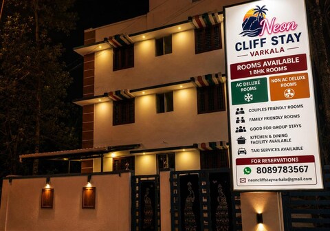 Neon Cliff Stay Varkala