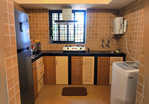 Quirkystays- 2bhk villa with Terrace