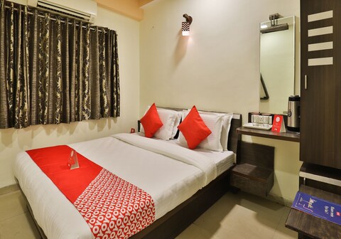 Collection O Naroda Ahmedabad formerly Hotel Santro