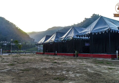 ADVENTURE BEAR BUDDIES