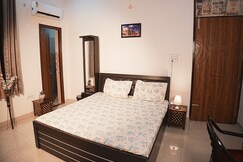 Near Taj Hotel | Self-Cooking Free Breakfast, Lucknow Near Taj Hotel | Self-Cooking Free Breakfast, Lucknow