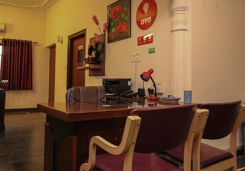 Hotel O Jaipur Stays