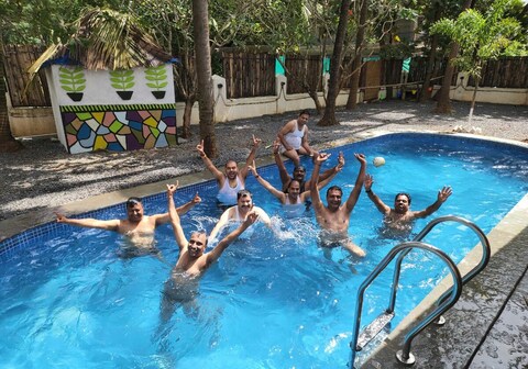 White House | 4Bhk | Private Pool | Calangute